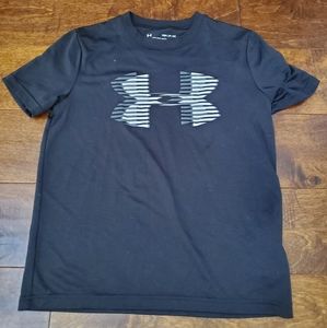 Boy's Under Armour shirt